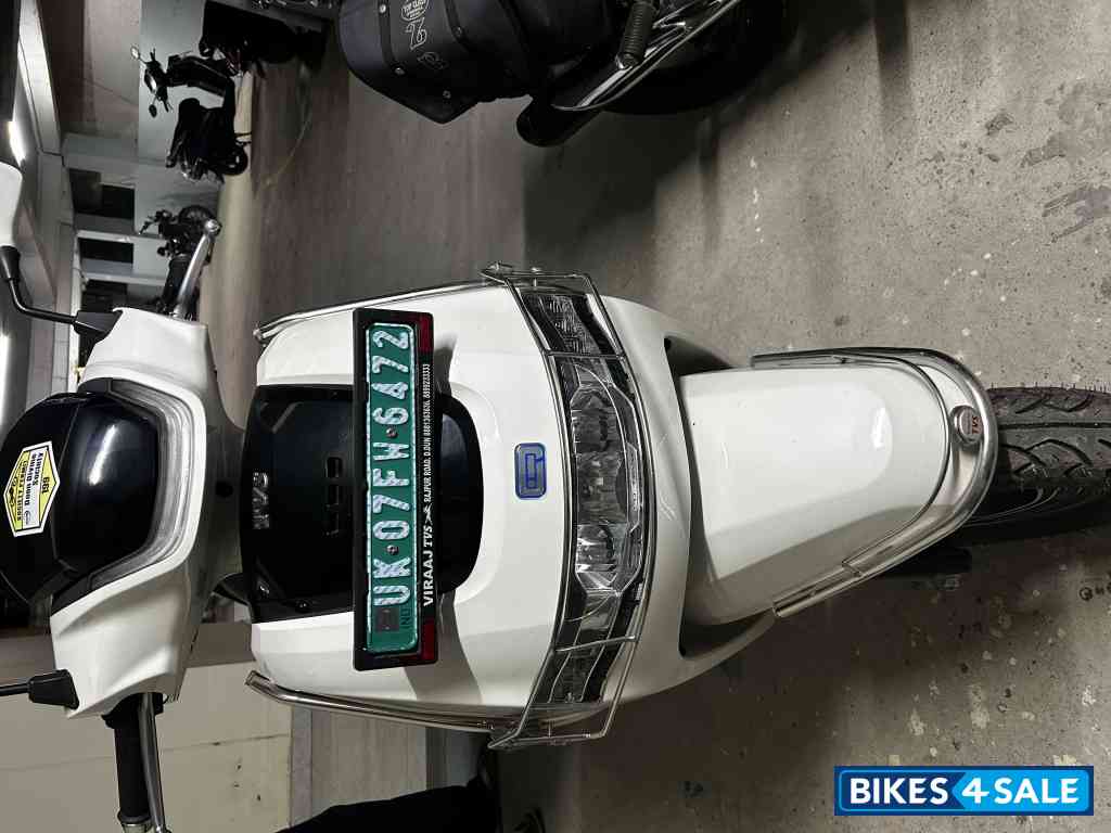 TVS iQube S