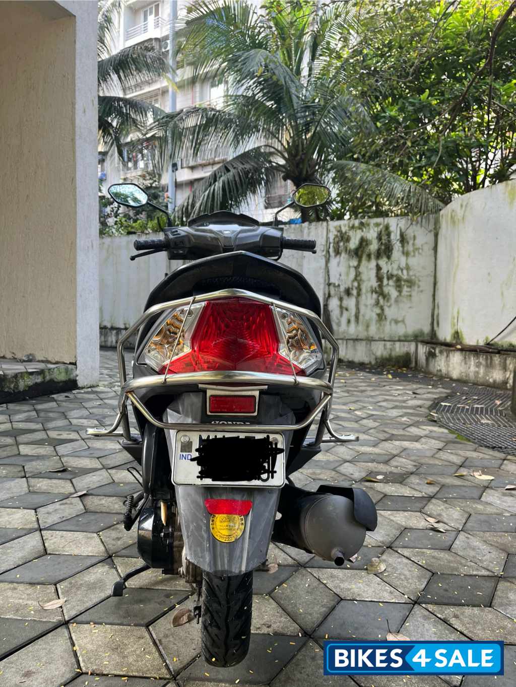 Honda Dio Deluxe