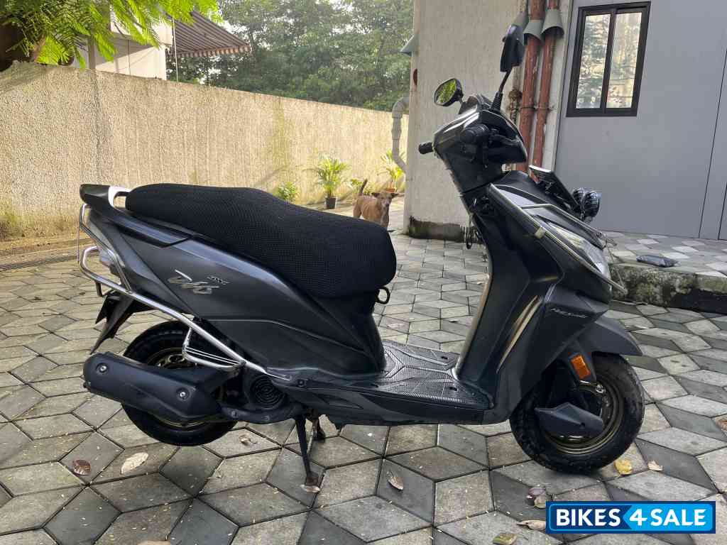 Honda Dio Deluxe