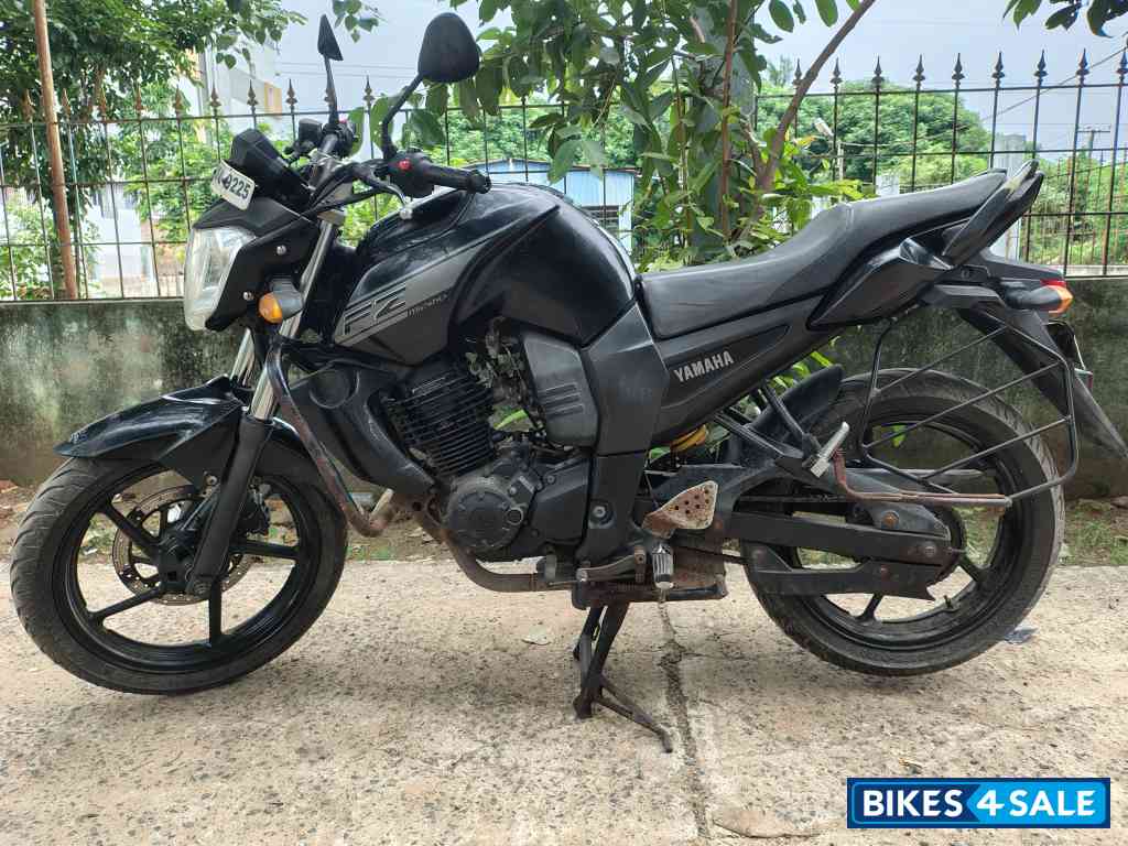 Yamaha FZ16
