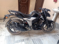 TVS Apache RTR 160 4V