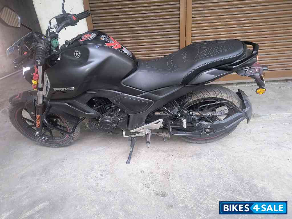 Yamaha FZ-S FI Ver 4.0