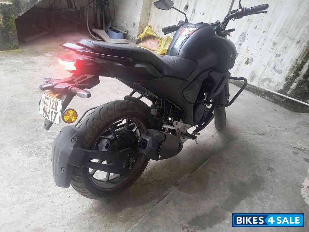 Yamaha FZ-S FI Ver 4.0