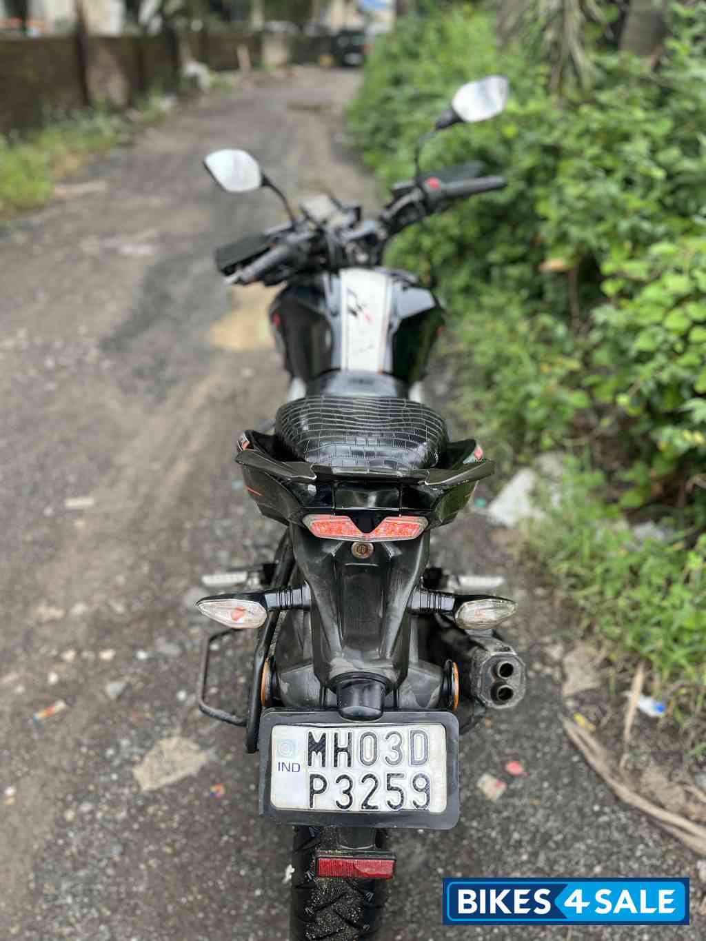 TVS Apache RTR 160 4V