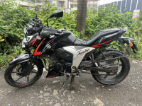 TVS Apache RTR 160 4V