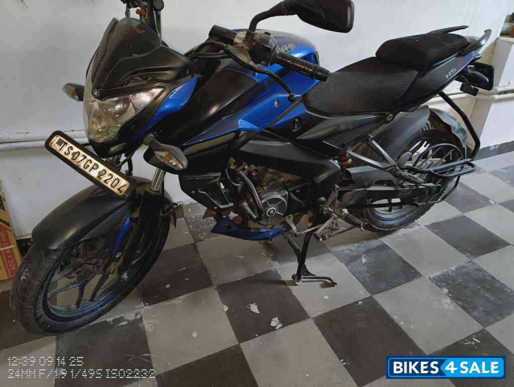 Bajaj Pulsar NS 160