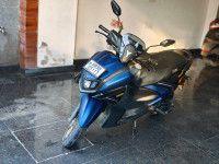 Yamaha RayZR 125 Fi Hybrid Disc 2025