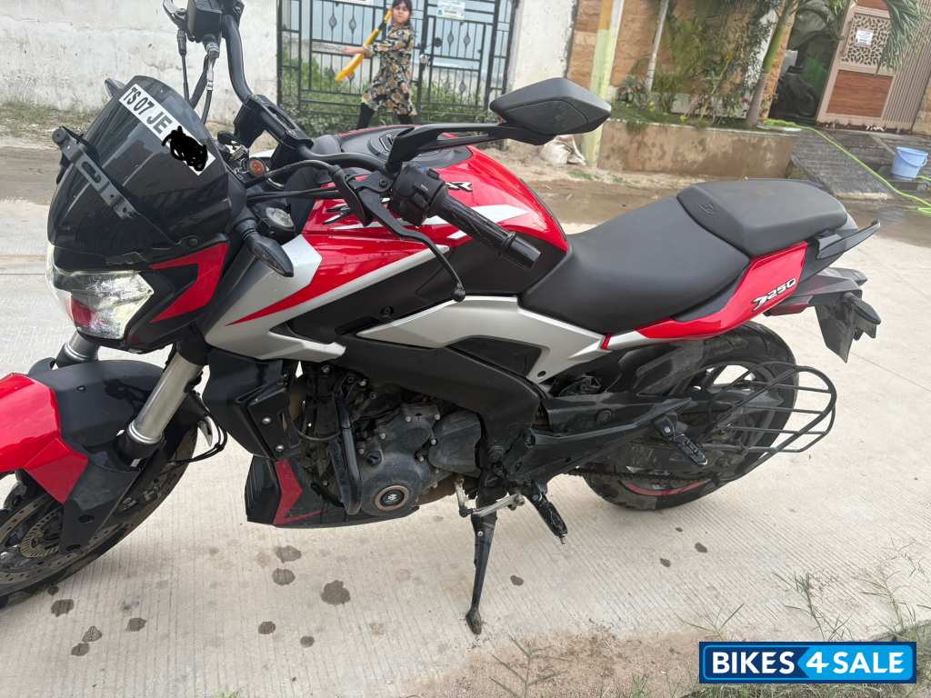 Bajaj Dominar 250 Bajaj Dominar 250
