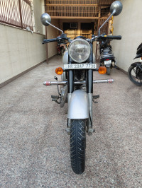 Royal Enfield Classic 350 2017 Model