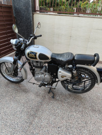 Royal Enfield Classic 350