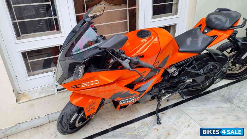 KTM RC 200 2022
