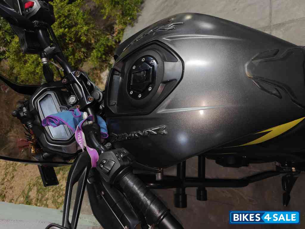 Bajaj Dominar 400 ABS BS6