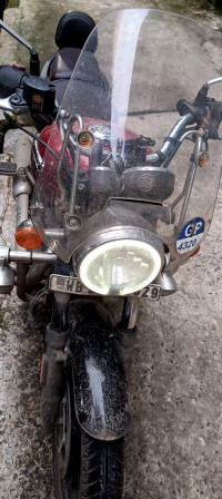 Red Royal Enfield Meteor 350 Supernova