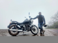 Black Royal Enfield Thunderbird 500