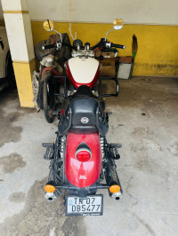 Celestial Red Royal Enfield Super Meteor 650