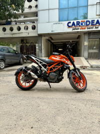 KTM Duke 390