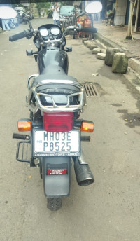 Black Hero Splendor Plus Black and Accent