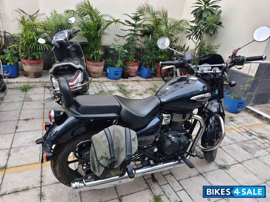 Royal Enfield Meteor 350 Stellar