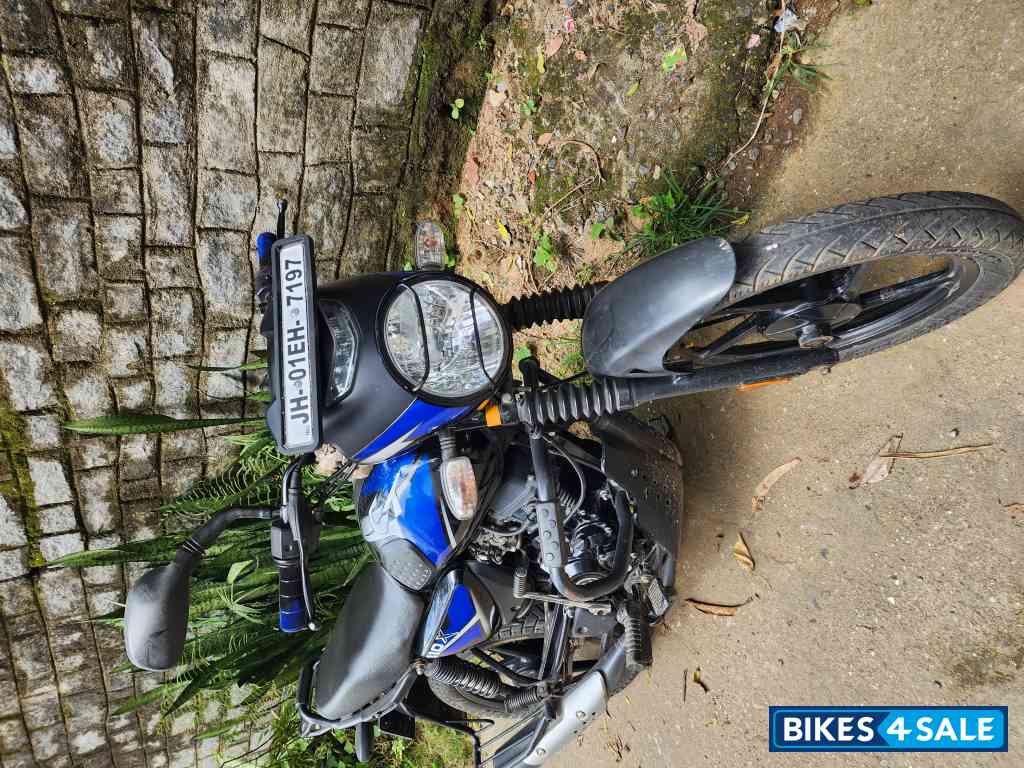 Blue Black Bajaj CT110X