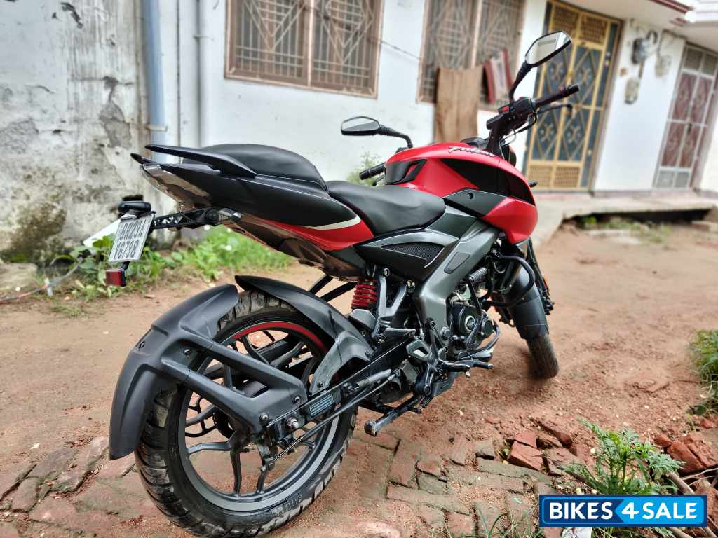 Bajaj Pulsar NS 125