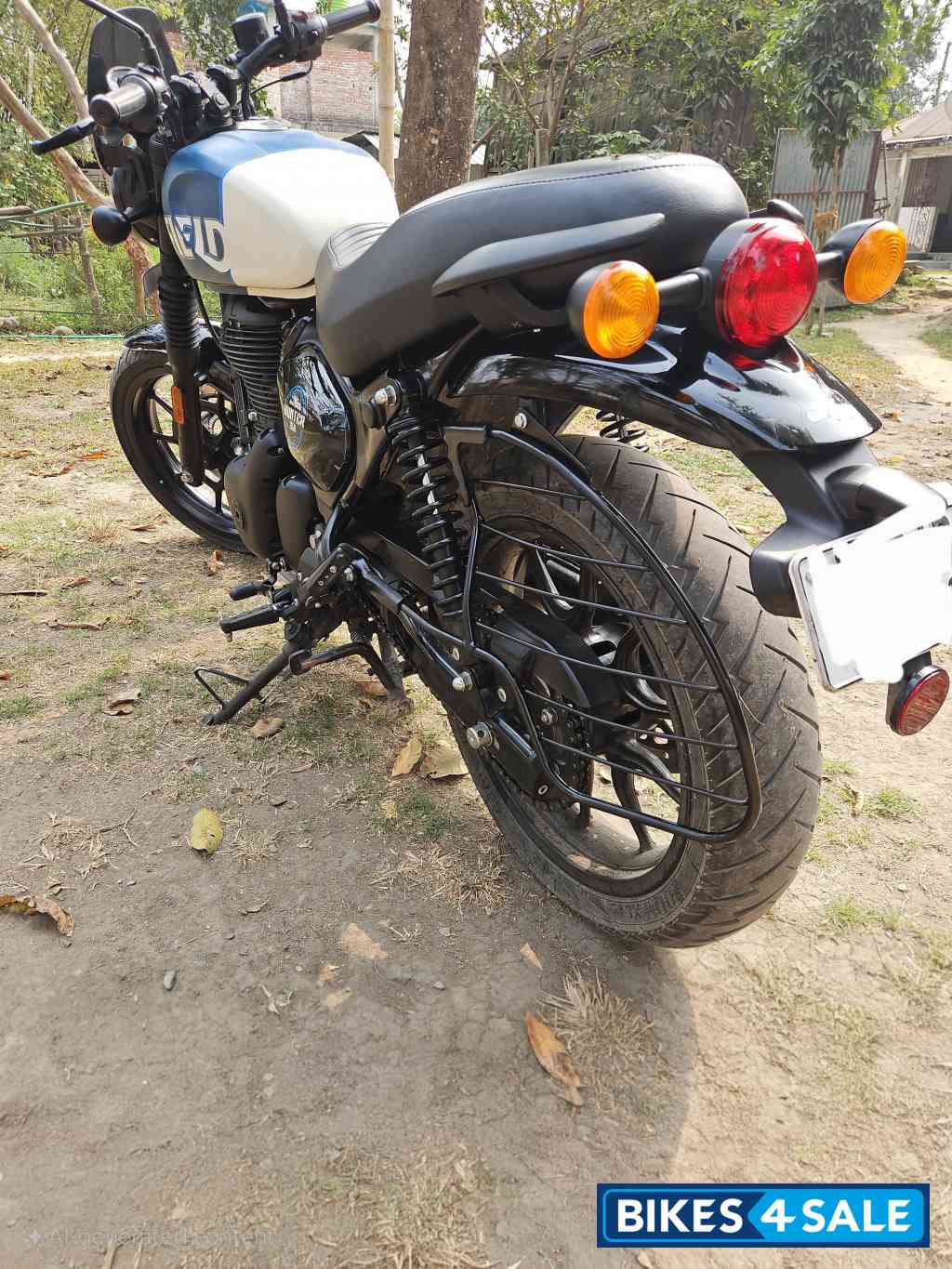 Royal Enfield Hunter 350 Metro