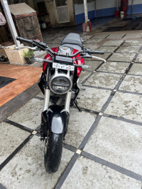 Candy Chromo Sphere Honda CB300R