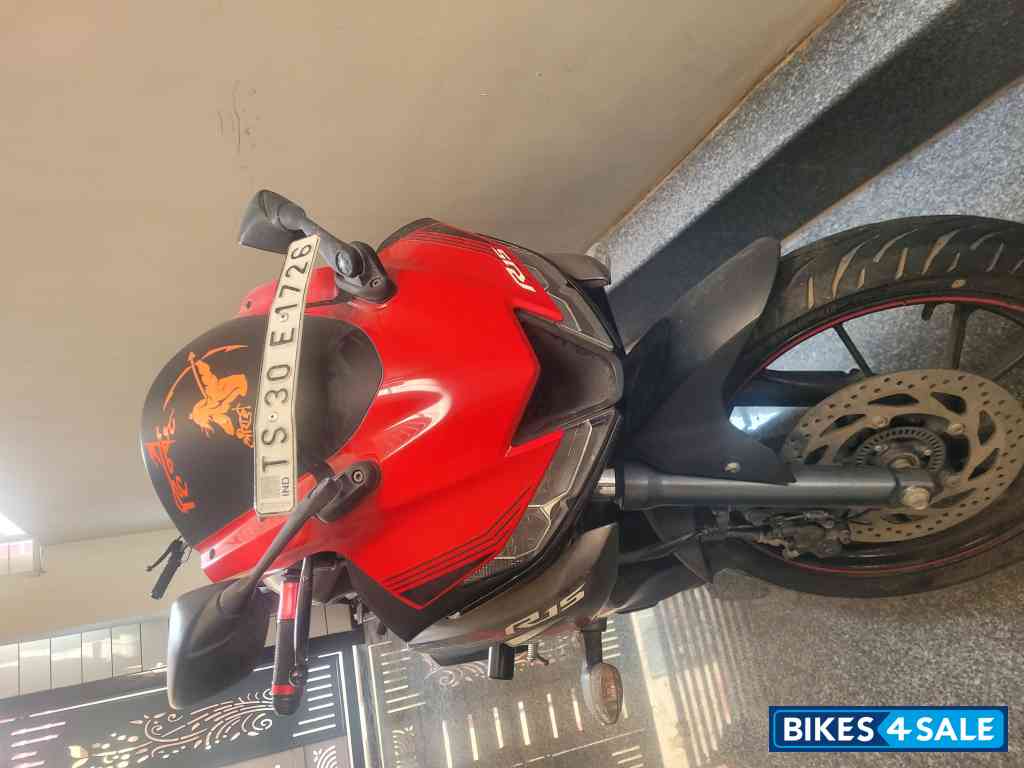 Red Yamaha YZF R15 V3