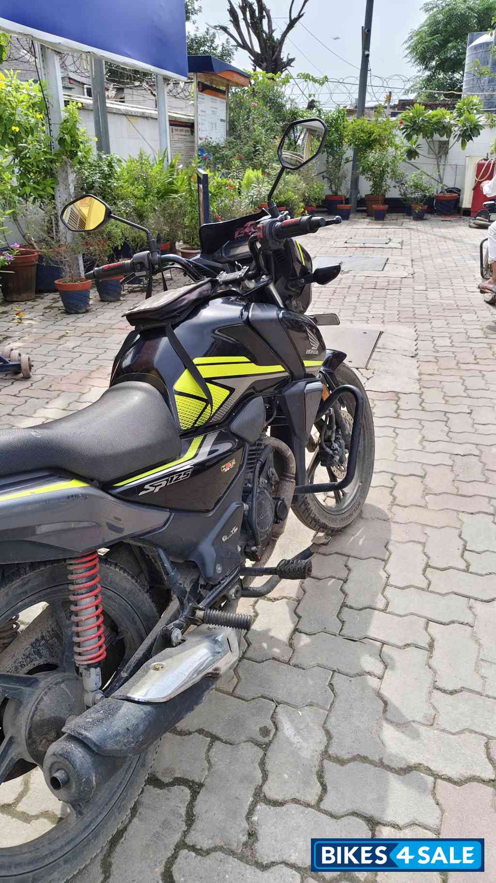 Black And Green Honda SP 125 BSVI Black And Green Honda SP 125 BSVI