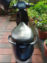 Midnight Blue Ola S1 Pro