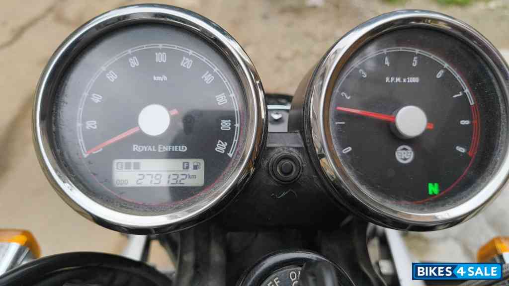 Ravishing Red Royal Enfield Interceptor 650 Twin