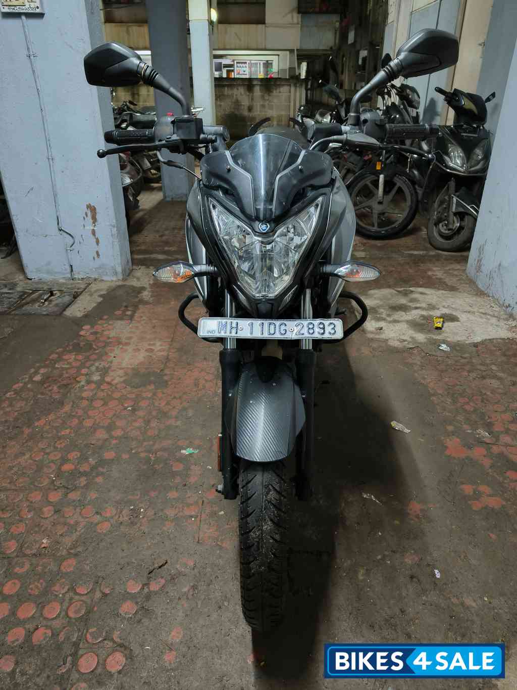 Grey Bajaj Pulsar NS 160 BS6