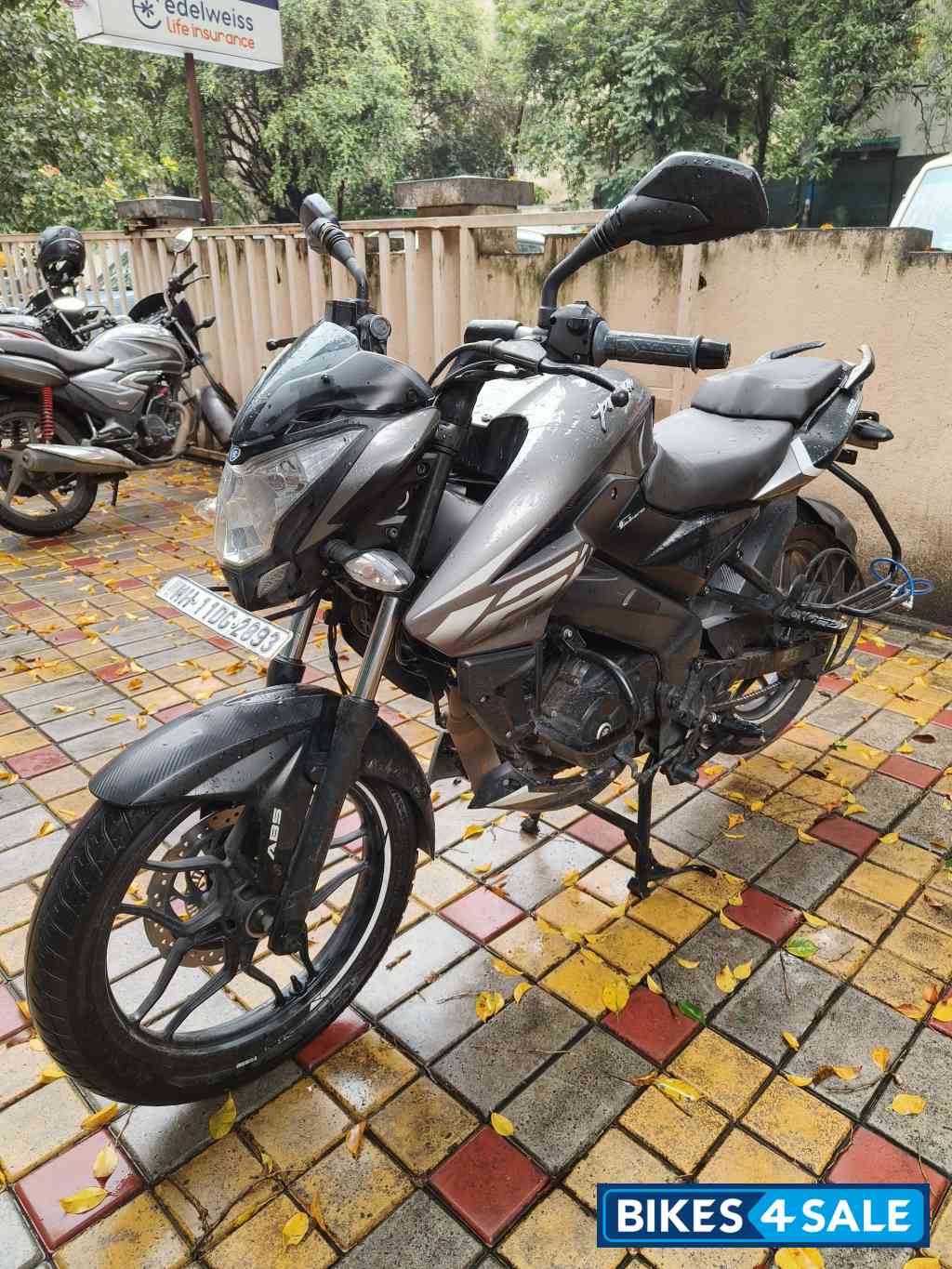 Grey Bajaj Pulsar NS 160 BS6