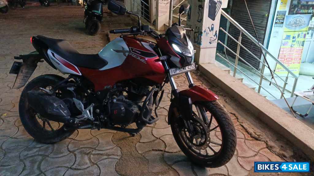 Hero Xtreme 160R 100 Million Edition