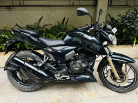 Black TVS Apache RTR 200 4V