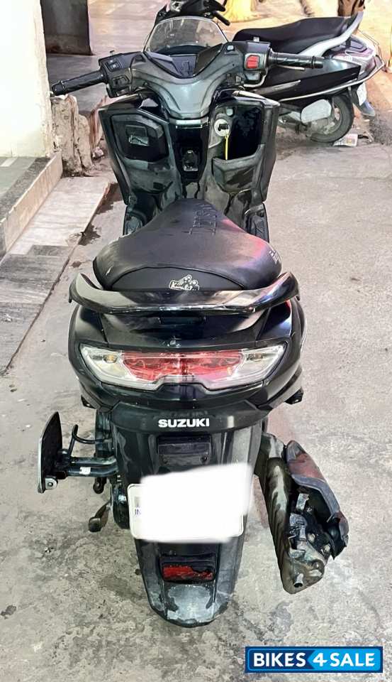 Suzuki Burgman Street Ride Connect Edition