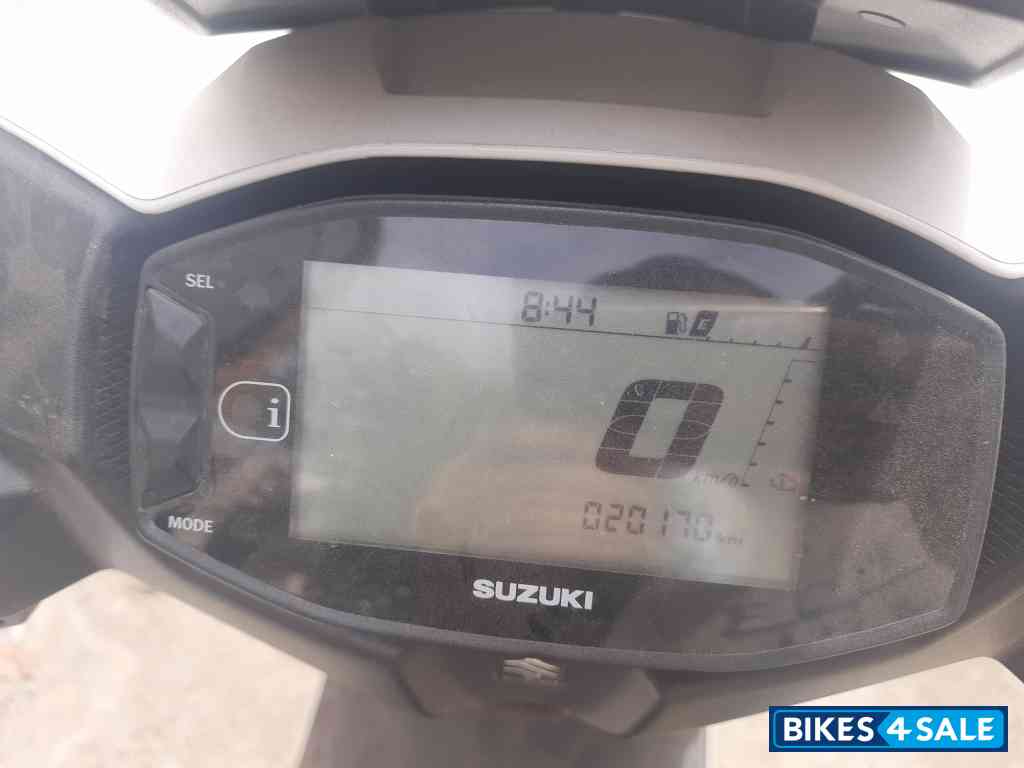 Suzuki Avenis 125 Standard Edition