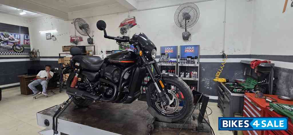 Black Harley Davidson Street Rod