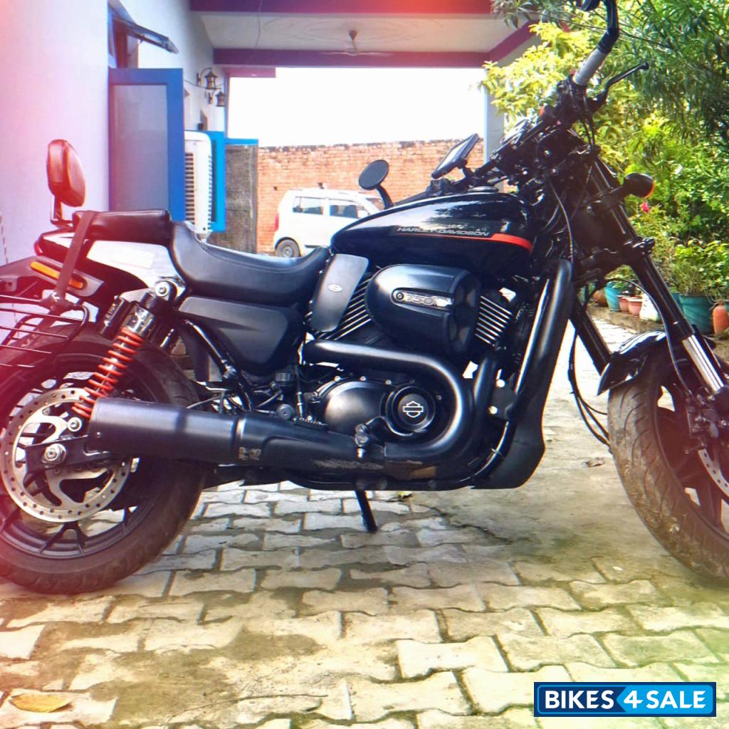 Black Harley Davidson Street Rod