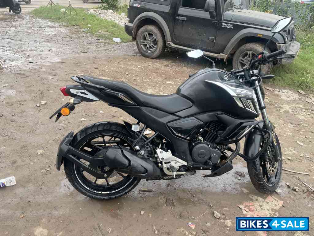Matt Black Special Edition Yamaha FZ FI V3 BS6