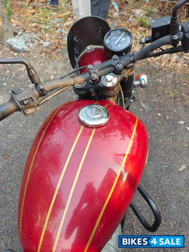 Comet Red Jawa forty two
