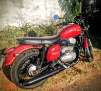 Comet Red Jawa forty two