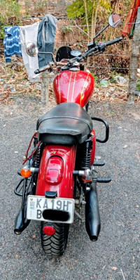 Comet Red Jawa forty two