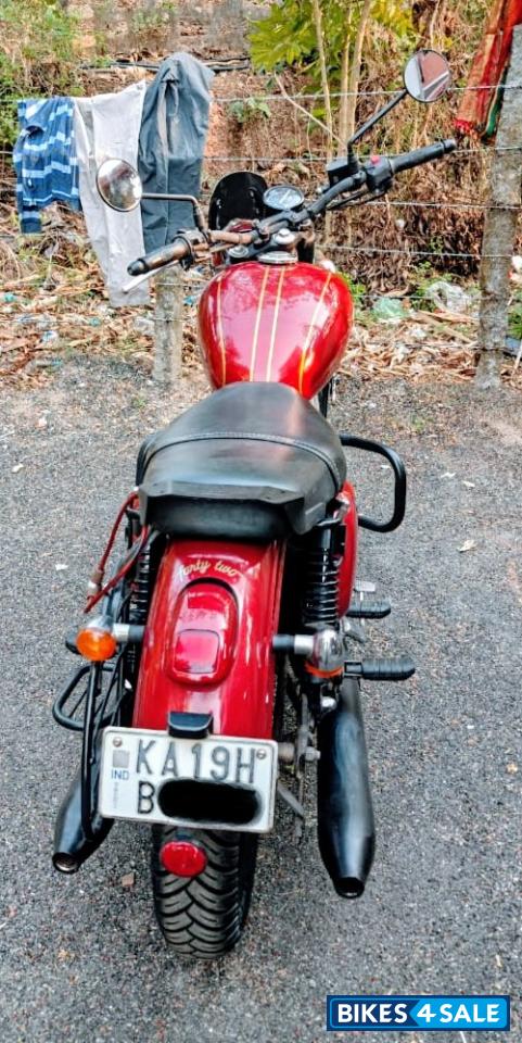 Comet Red Jawa forty two