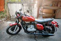 Comet Red Jawa forty two