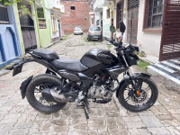 Black Hero Xtreme 125R