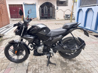 Black Hero Xtreme 125R