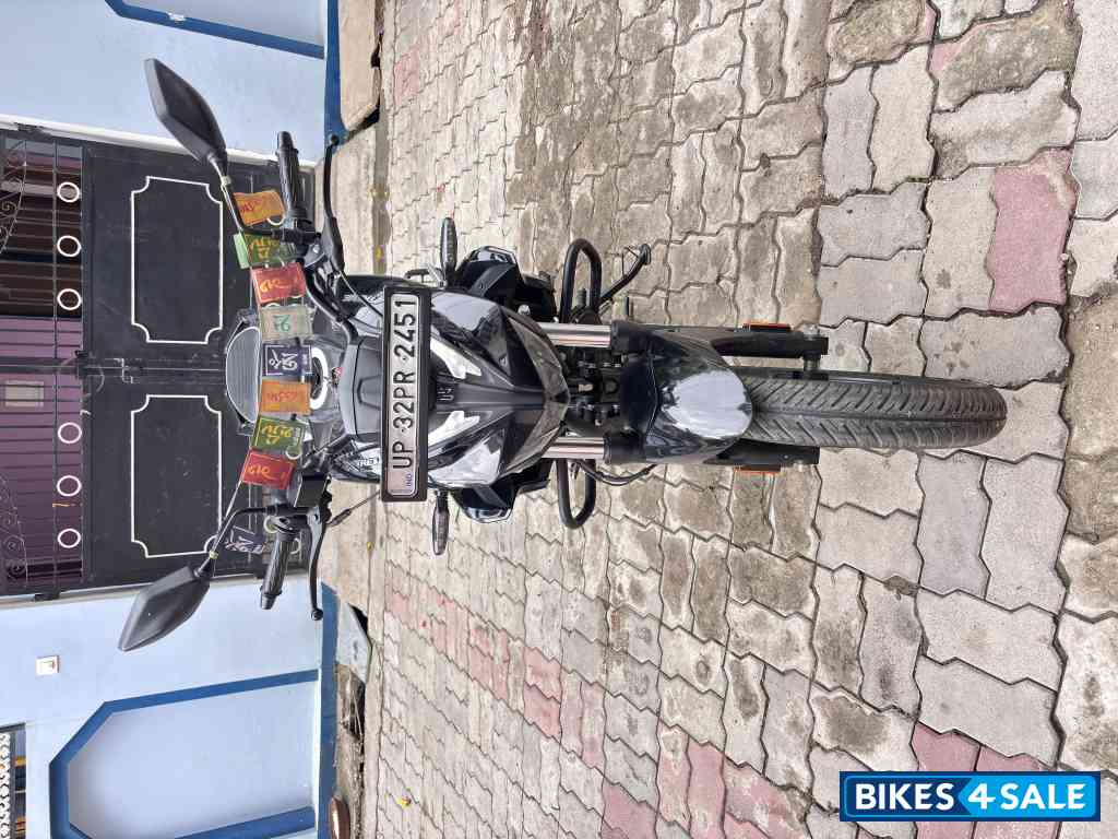 Black Hero Xtreme 125R