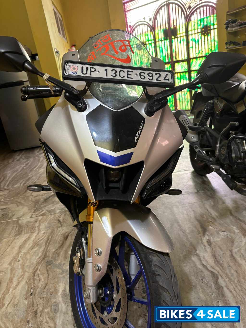Yamaha R15M