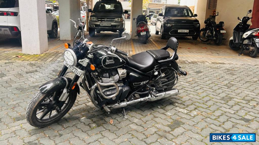 Royal Enfield Super Meteor 650