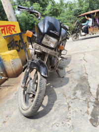 Black Hero Splendor Plus Black and Accent